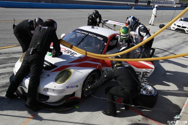 CORE Autosport pit stop