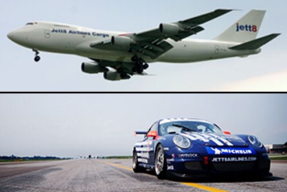 747 vs Porsche GT3
