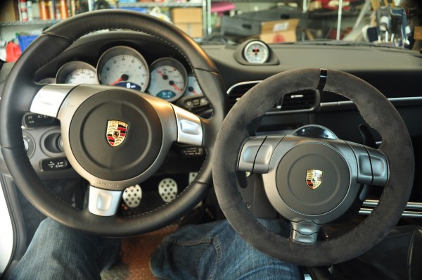 Fanatec GT2 Steering Wheel compared to real Porsche Steering wheel