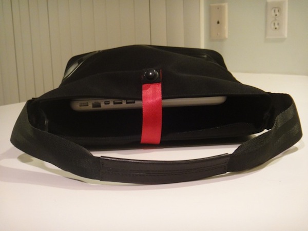 PTS Softop Handbag holding a macbook 