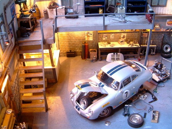 Porsche Diorama 356 Garage