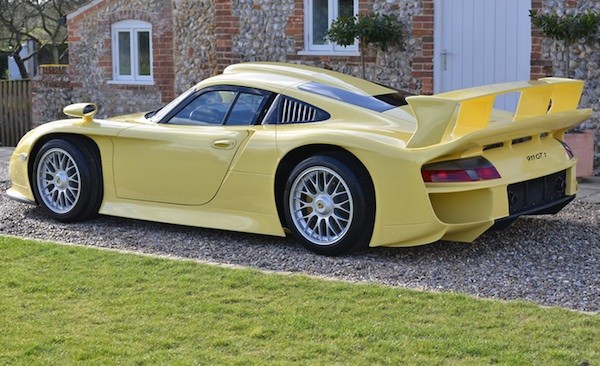 Porsche 911 gt1 strassenversion