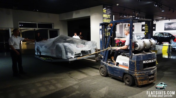 Moving a Porsche-919-Hybrid3
