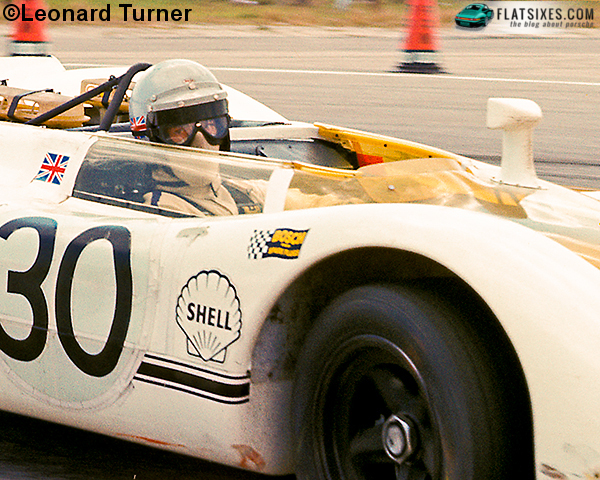 Vic Elford hairpin turn Porsche 908 Sebring 