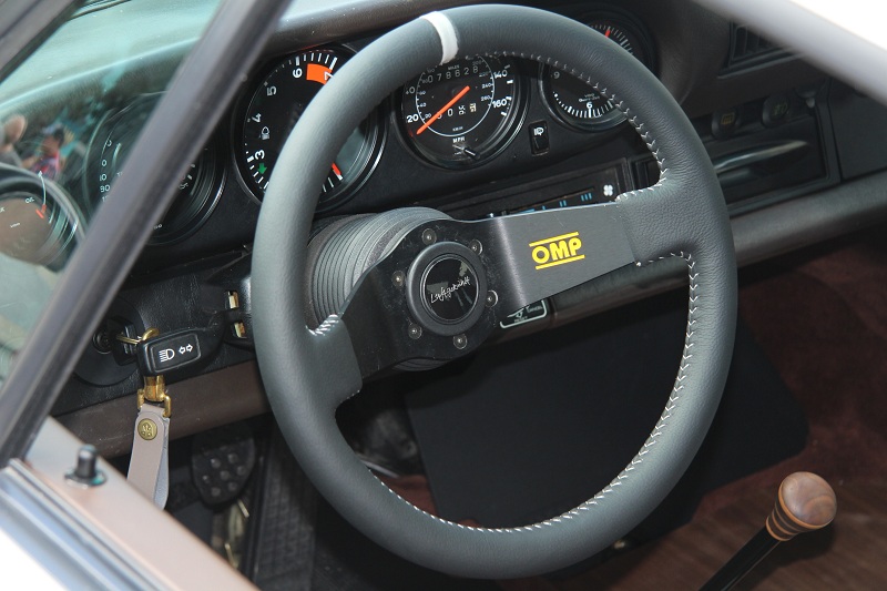 LuftAuto Steering Wheel
