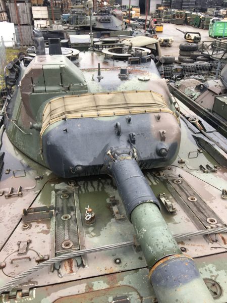 1980-porsche-leopard-maine-battle-tank-for-sale