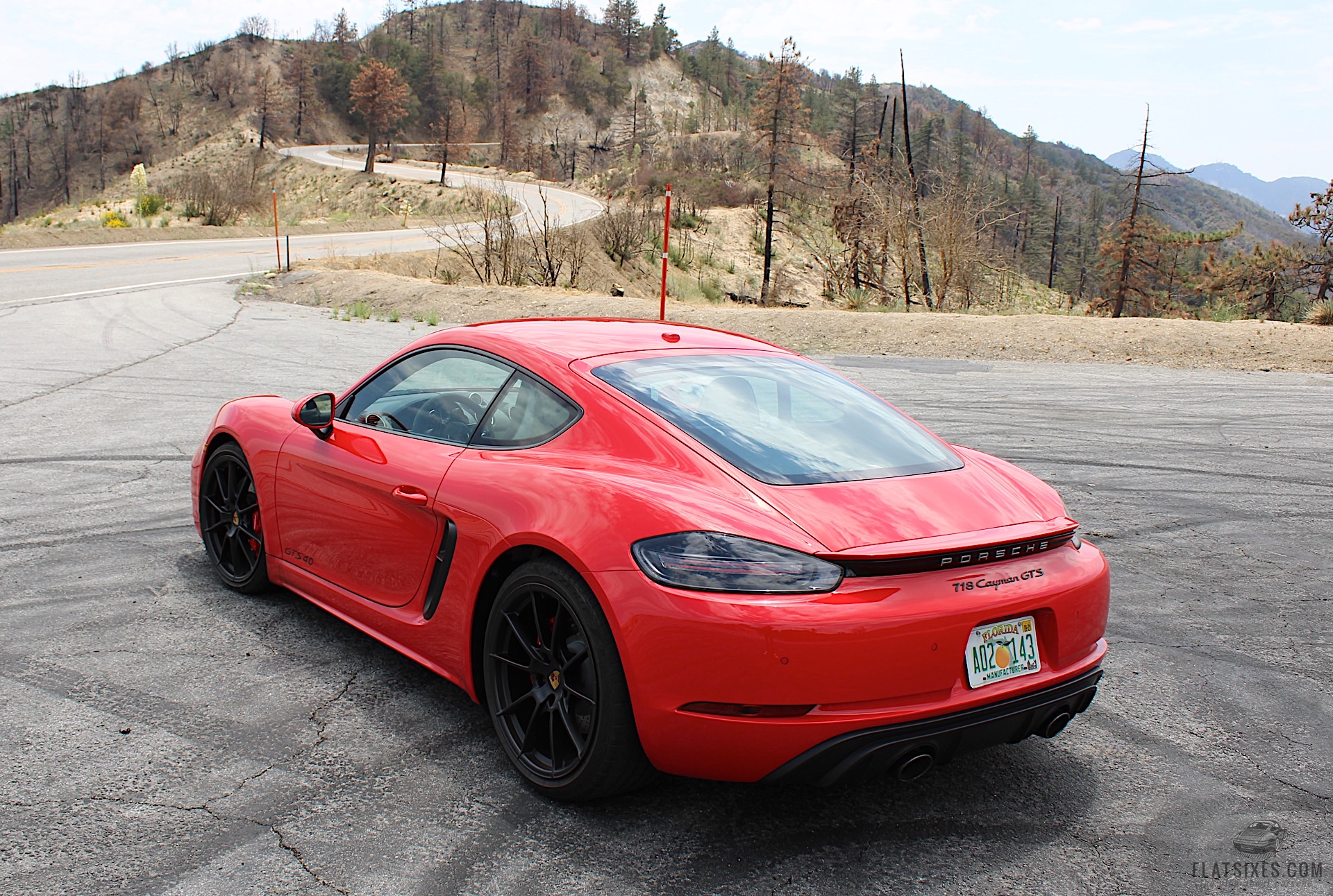 Porsche cayman 2021