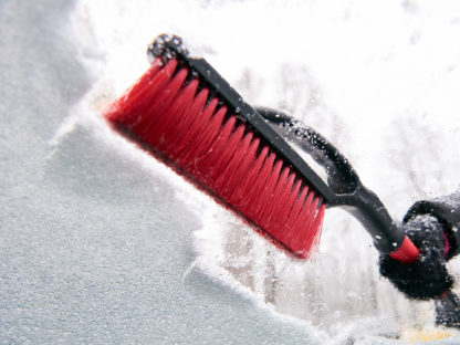 the best ice scrapers and snow brushes