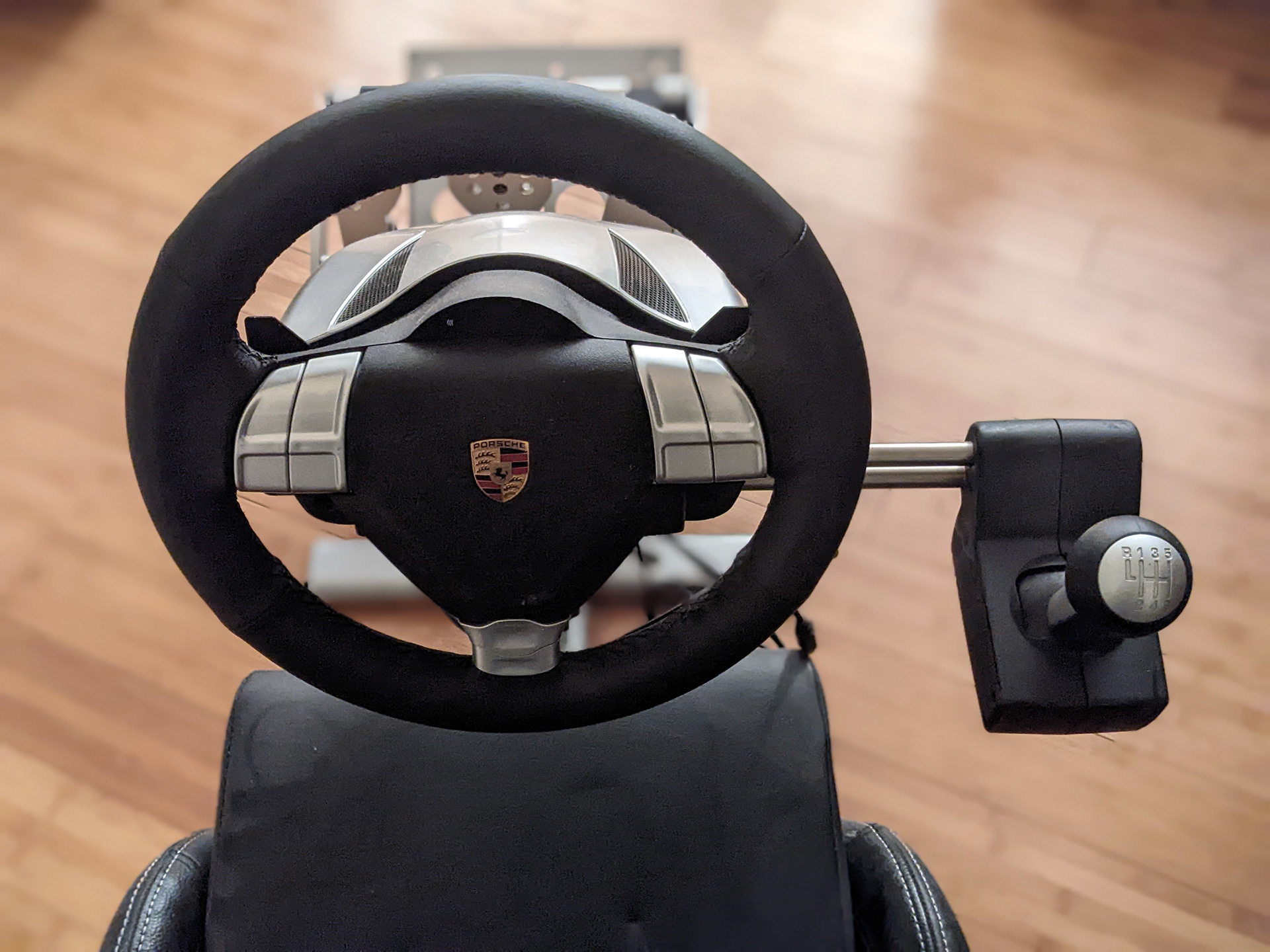 best virtual racing simulator gear