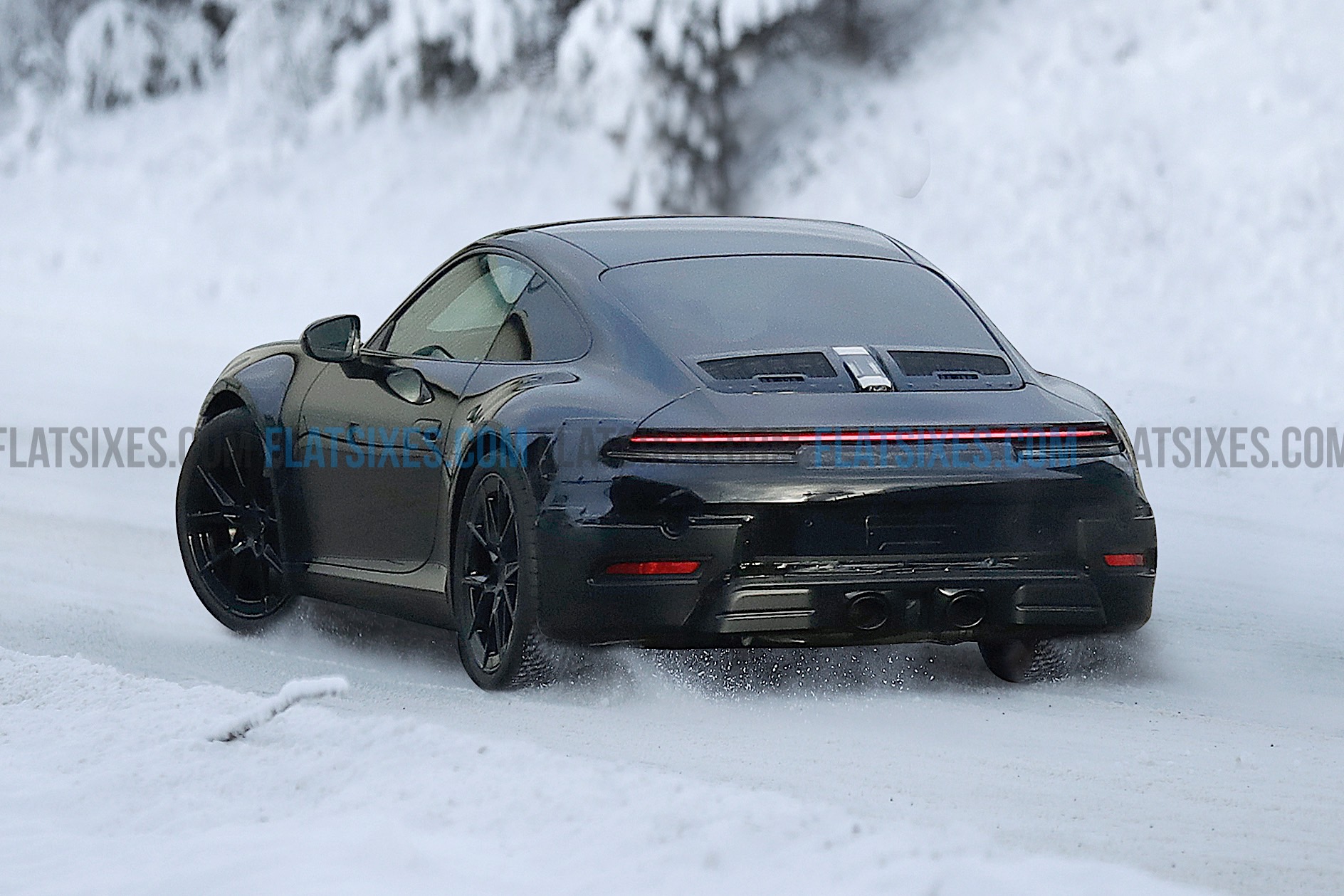 Facelifted Porsche 911 Spied With Minimal Camouflage | FLATSIXES