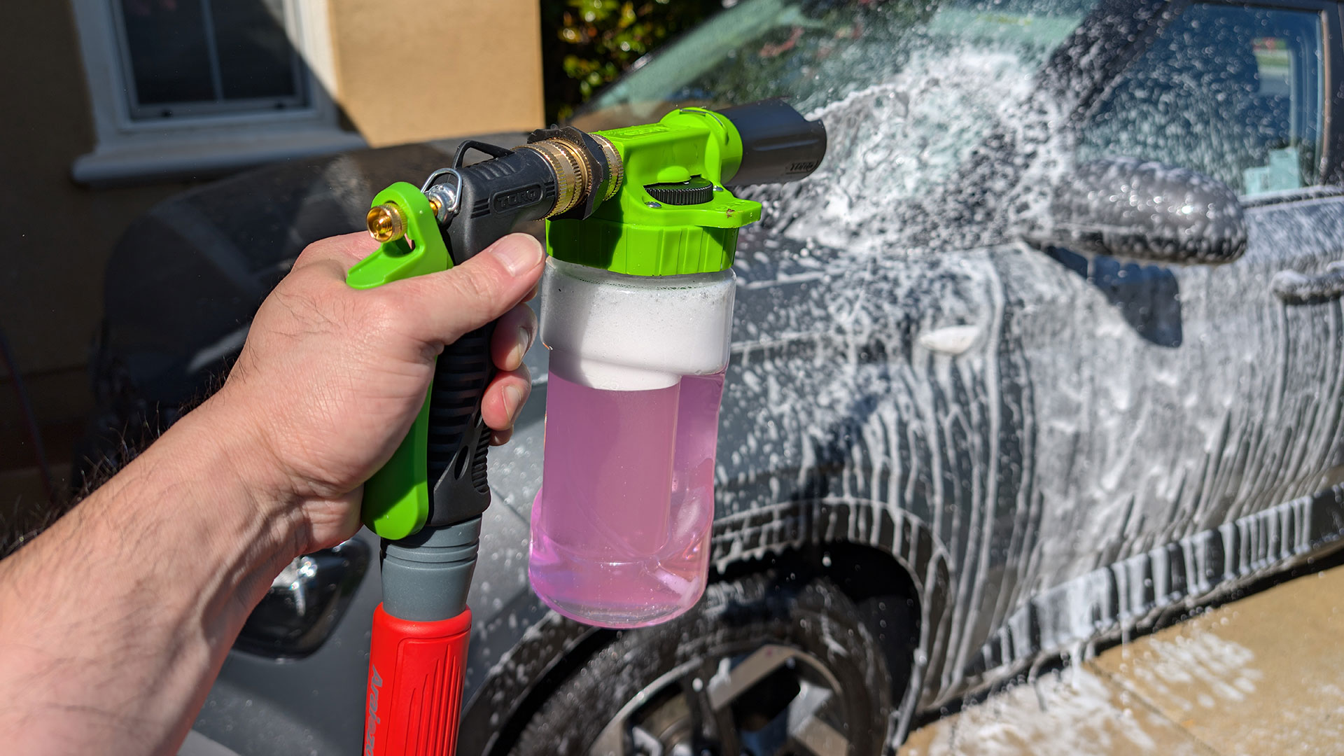 Chemical Guys Torq Foam Blaster 6 Pro foam wash gun | Photo credit: Jason Siu / FlatSixes